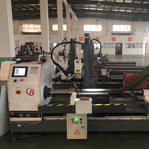 反应釜搅拌轴焊接：耐蚀密封双重突破